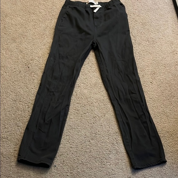 Levi's Other - Levi’s boys regular taper with drawstring
Size: XL